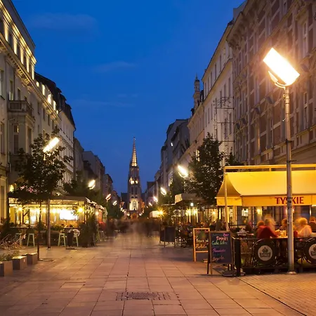 Urban Premium Baildona No 11 Free Garage, Self Check-in شقة